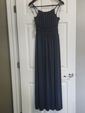 white dress with embroidered flowers Scalloped Rio w. Embroidery Golds Zipper 9 Color:Green as Pics Embracing the glam life